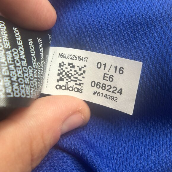 EUC Adidas NBA Golden State Warriors Stephen Curry #30 Jersey Youth XL (18/20) - Picture 13 of 15